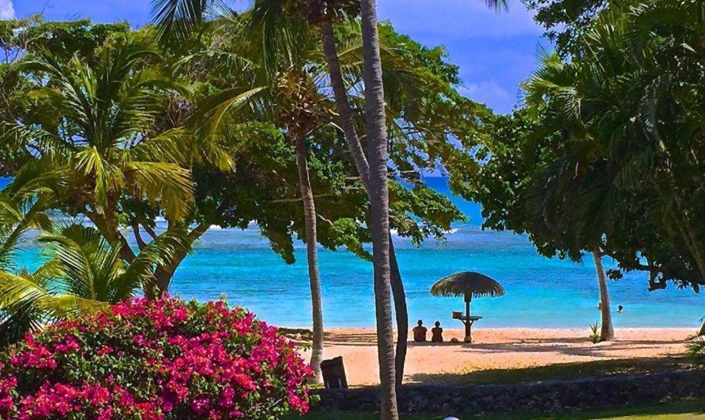 Ti.Maanga Vue Mer Pieds Dans L'Eau Saint-Francois  Exterior photo