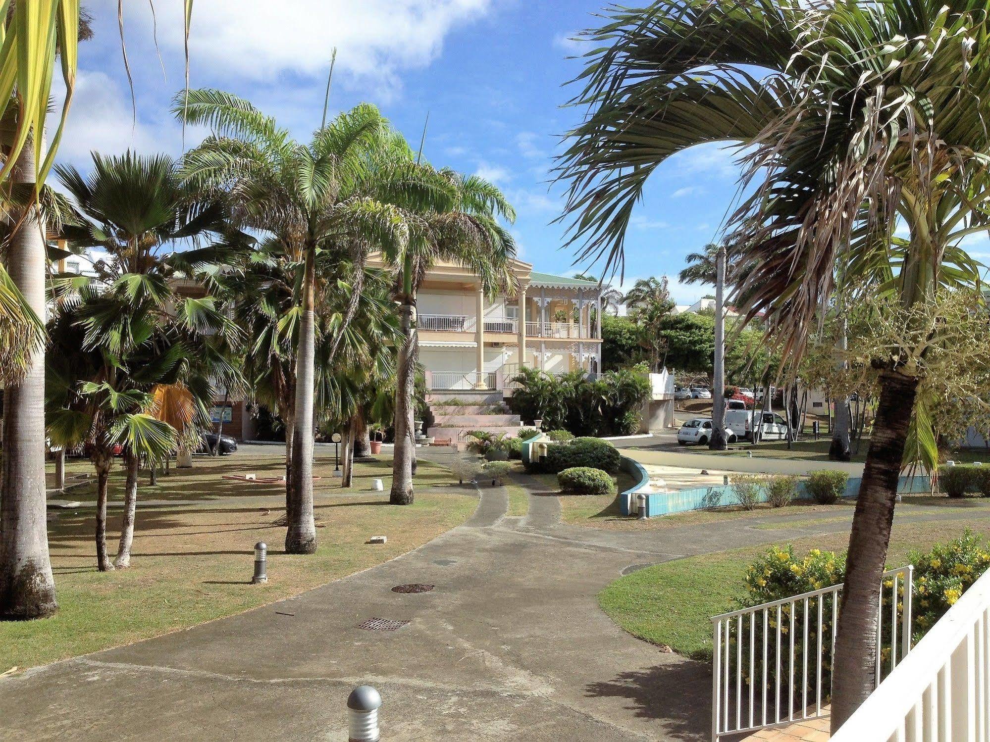 Ti.Maanga Vue Mer Pieds Dans L'Eau Saint-Francois  Exterior photo